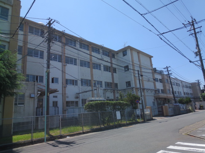 中学校　名古屋市立港北中学校（中学校）まで1480m