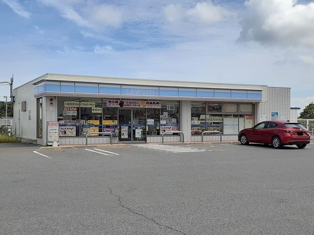 コンビニ　ローソン 中津田尻店（コンビニ）まで800m