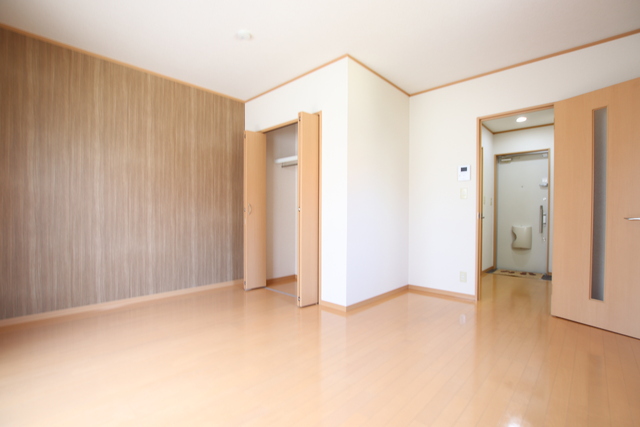 その他部屋・スペース　８．８帖洋室　どんな家具も合わせやすい雰囲気の内装ですね♪