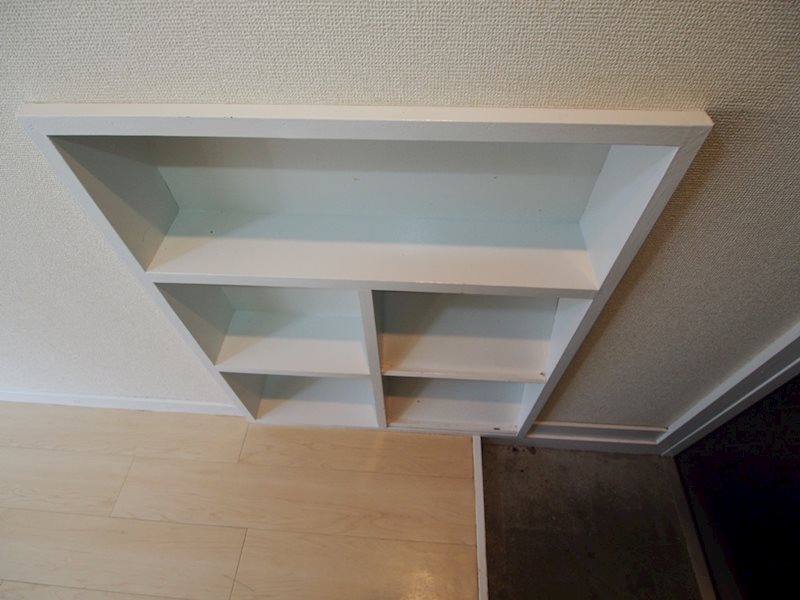 玄関　同物件別部屋写真となります
