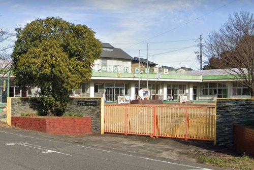 幼稚園・保育園　中部保育園（幼稚園・保育園）まで422m