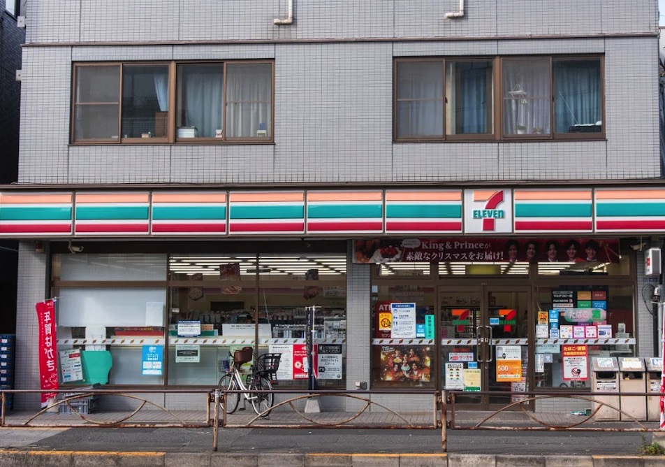 コンビニ　セブンイレブン墨田四ツ木橋南店（コンビニ）まで87m