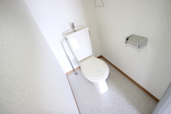 トイレ　※別部屋の写真です