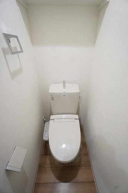 トイレ　トイレ