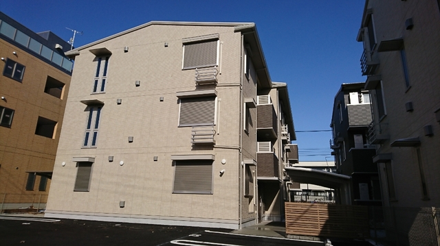 建物外観　大和ハウス施工物件・防犯に安心のオートロックです