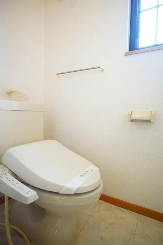 トイレ　図面と現状に相違がある場合には現状を優先