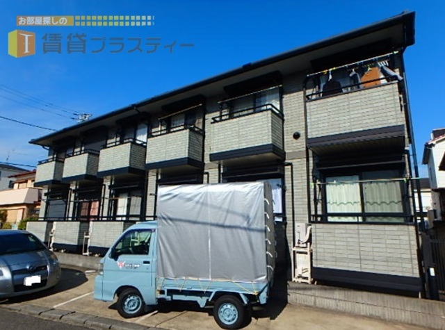 建物外観　太陽燦燦。洗濯物も乾き放題。。