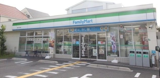 コンビニ　ファミリーマート西宮上大市店（コンビニ）まで247m