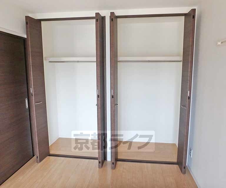 収納　壁一面収納