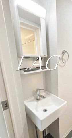 洗面設備　洗面台です。