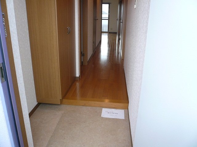 玄関　別部屋参照