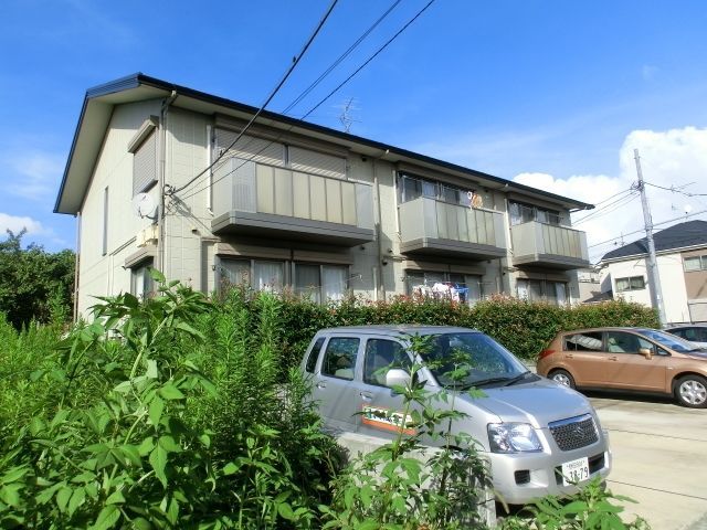 建物外観　駅徒歩6分・閑静な住宅街