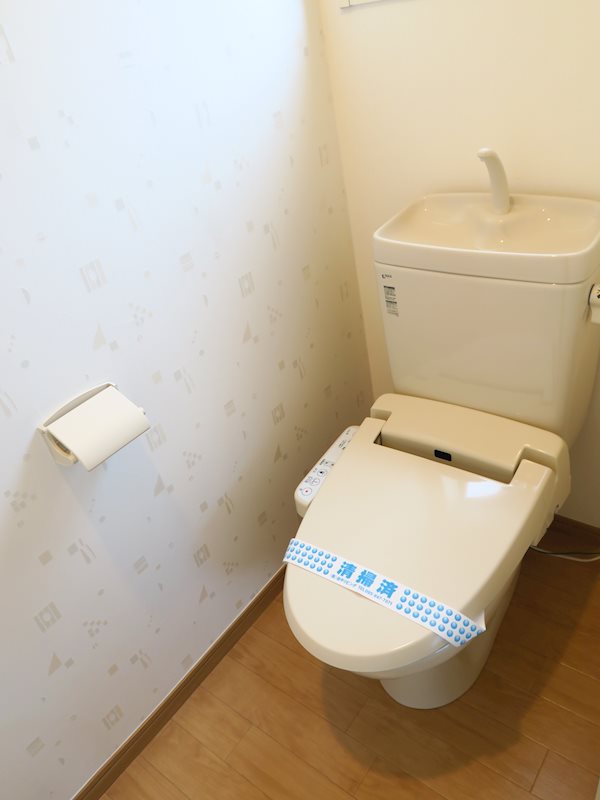 トイレ　同型タイプ