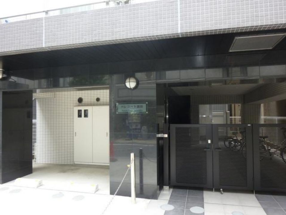 エントランス　弊社は都内全域の物件をご紹介可能です！