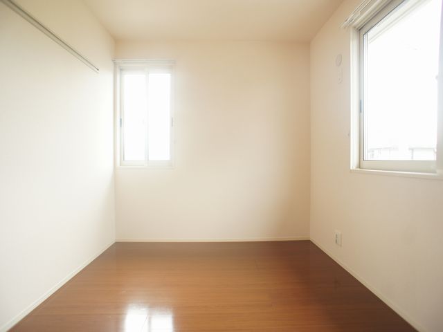 その他部屋・スペース　清潔感のあるきれいな洋間です♪