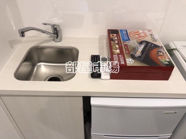 キッチン　冷蔵庫付き