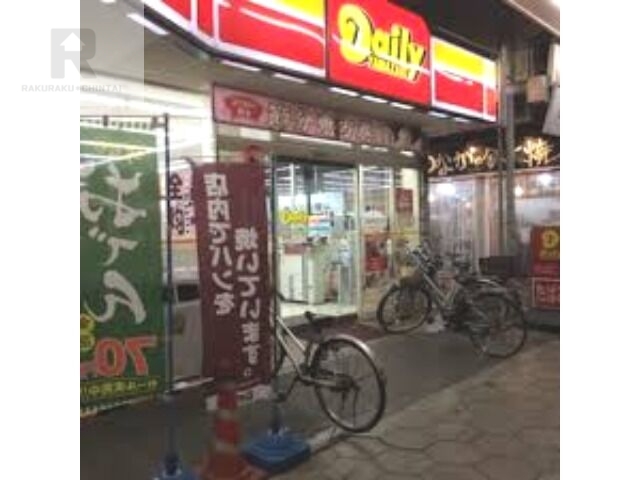 コンビニ　デイリーヤマザキ鶴橋駅東口店（コンビニ）まで189m