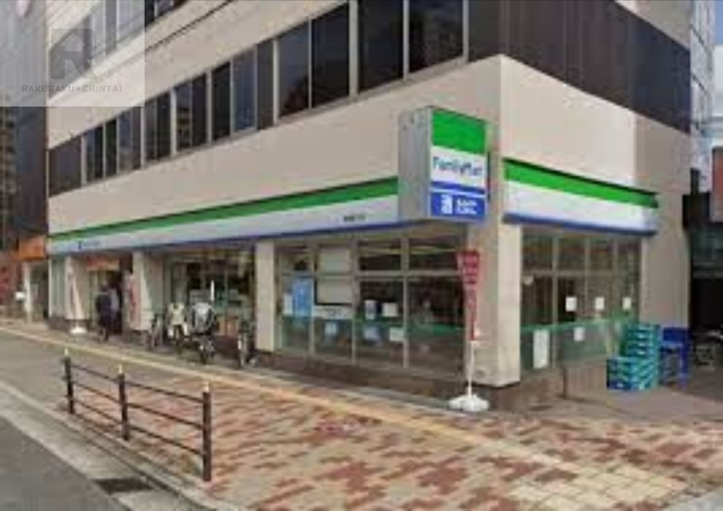 コンビニ　ファミリーマート鶴橋駅北店（コンビニ）まで302m