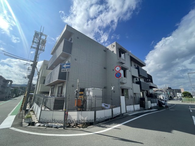 建物外観　落ち着いた雰囲気の外観です