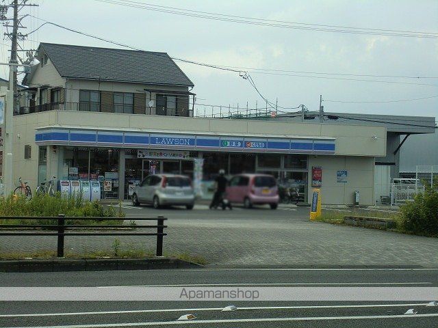 コンビニ　ローソン（コンビニ）まで521m