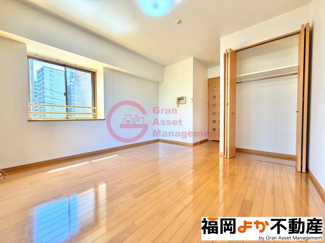 居室・リビング　【福岡よか不動産】こちらのリビングで趣味の時間をお楽しみくだ