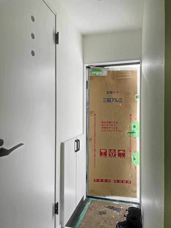 玄関　玄関