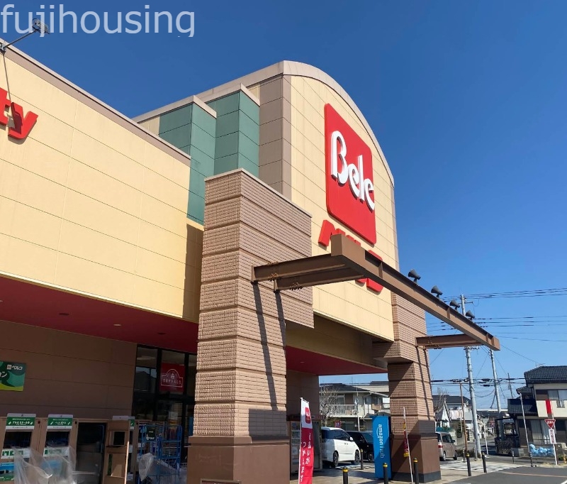 スーパー　ベルク加須久下店（スーパー）まで852m