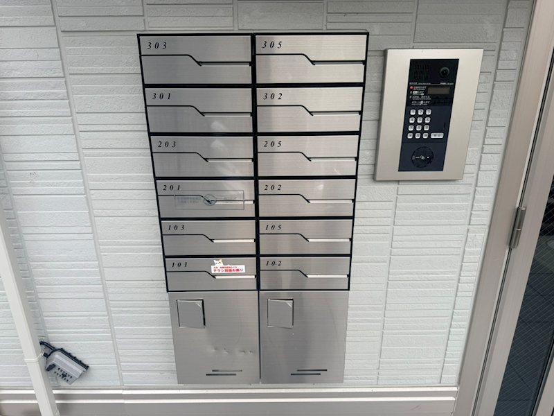 エントランス　便利な宅配BOX★