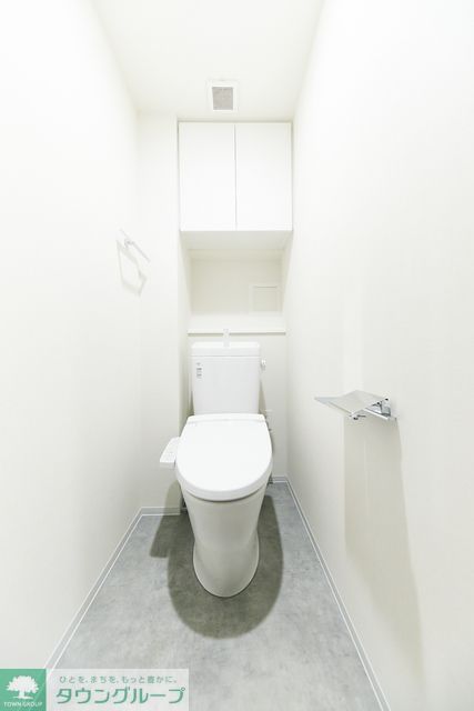 トイレ　※写真は同タイプ住戸です。
