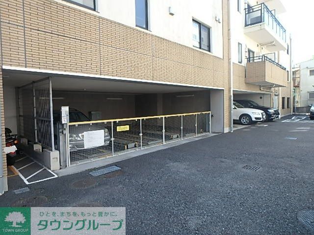 駐車場　部屋探しは株式会社　タウンハウジング　までお気軽にお問合せ…