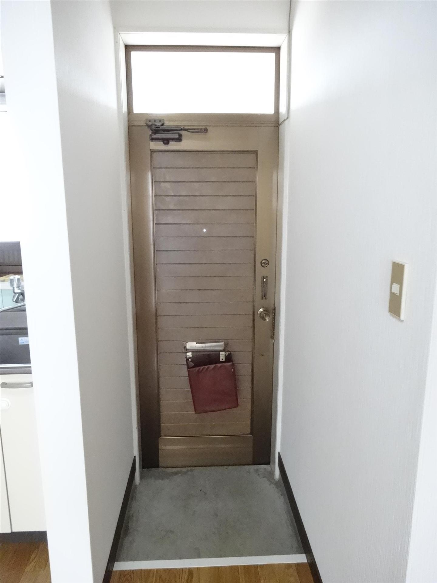 玄関　玄関