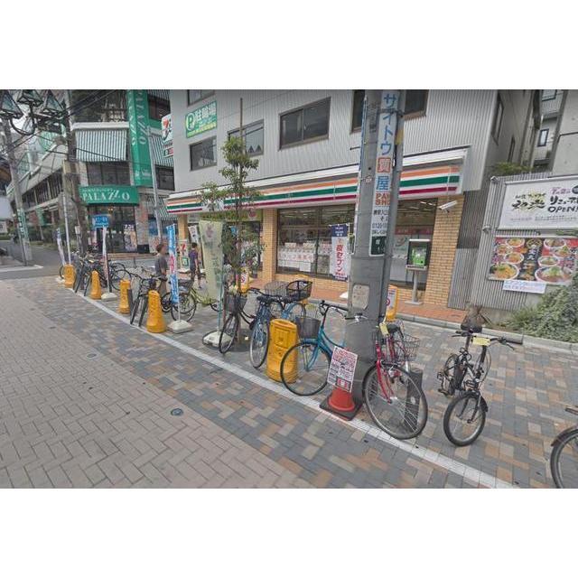 コンビニ　セブン－イレブン　蕨東口１番街店（コンビニ）まで22m