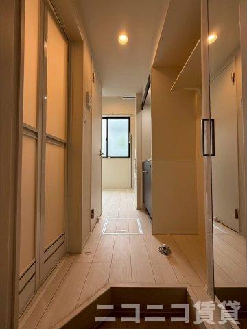 玄関　別号室イメージの為、現状を優先致します。