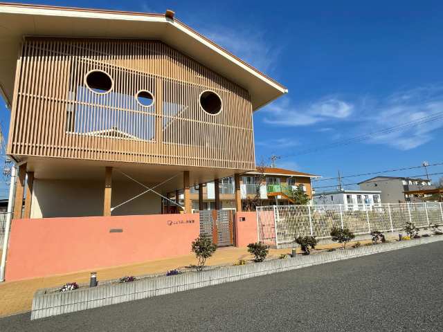 幼稚園・保育園　じょうぶし保育園（幼稚園・保育園）まで489m