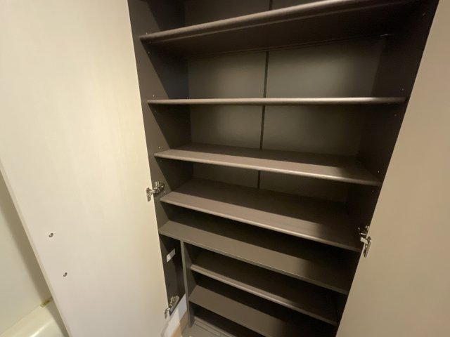 収納　玄関収納です