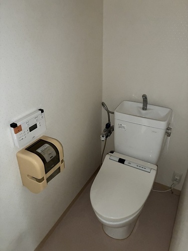 トイレ　トイレ
