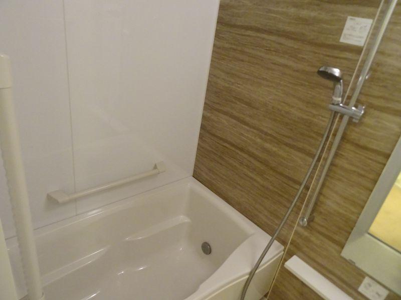 バス・シャワールーム　他部屋参考写真です。