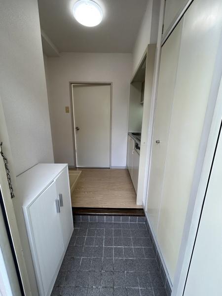 玄関　明るい玄関です。