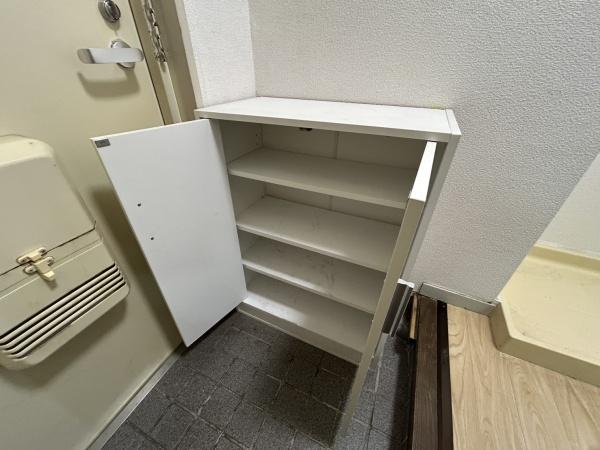 その他設備　下駄箱あります