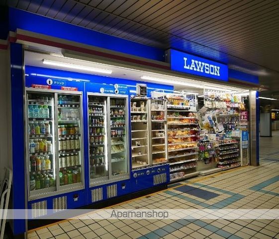 コンビニ　ローソン（コンビニ）まで198m