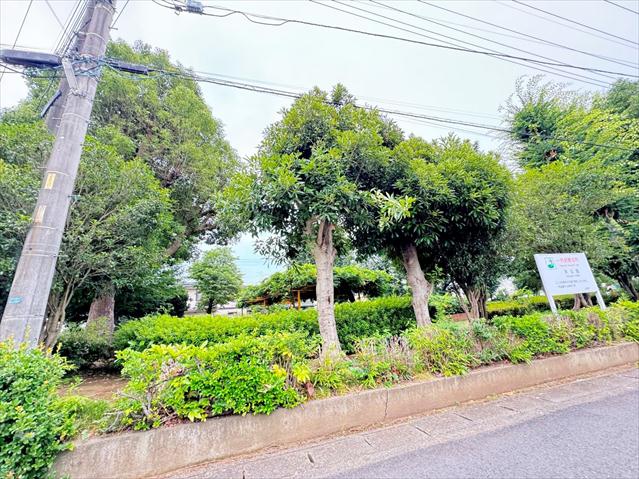 公園　東公園（公園）まで134m