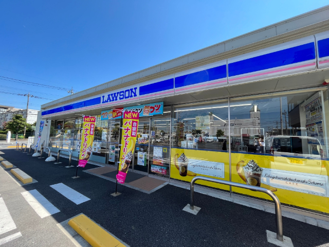 コンビニ　ローソン深谷上柴町西五丁目店（コンビニ）まで984m
