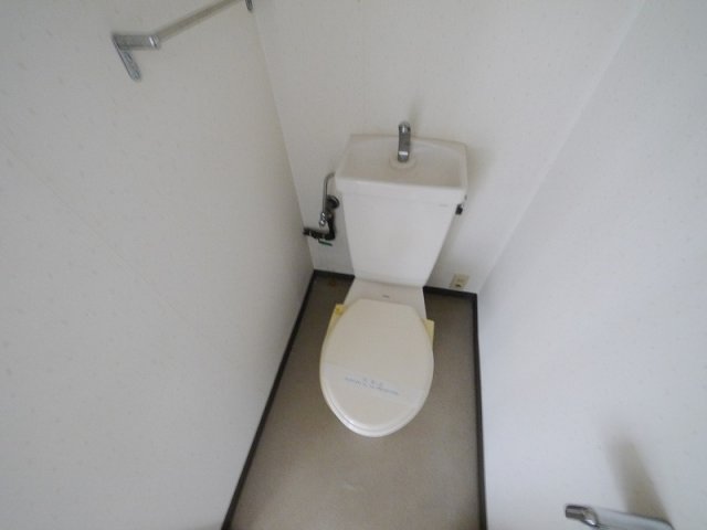 トイレ　ゆったりとした空間のトイレです