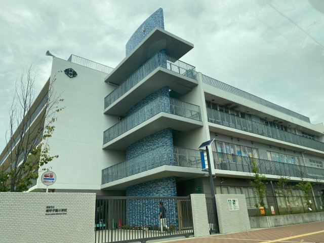 中学校　西宮市立真砂中学校（中学校）まで1616m