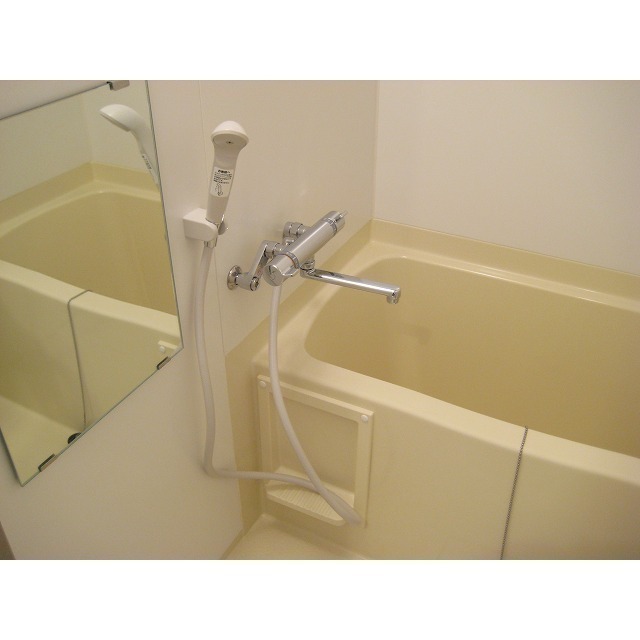 バス・シャワールーム　※同タイプ別部屋写真