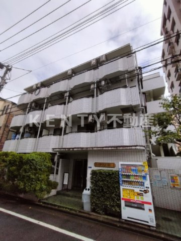 建物外観　外観は落ち着いています