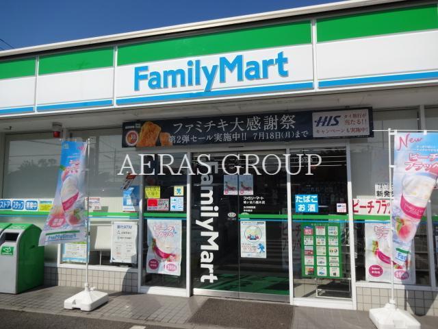コンビニ　ファミリーマート鳩ヶ谷八幡木店（コンビニ）まで360m