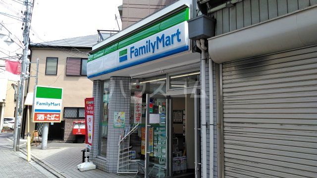 コンビニ　ファミリーマート 荻窪教会通り店（コンビニ）まで286m
