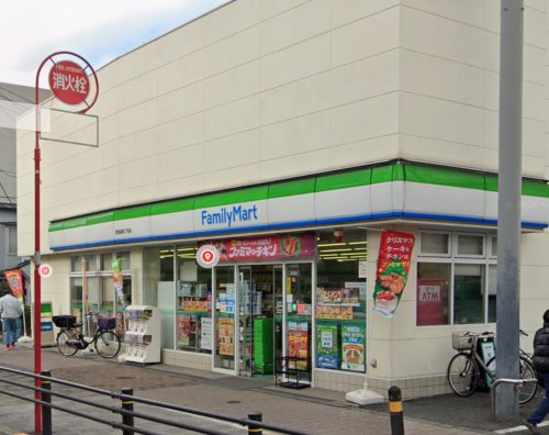 コンビニ　ファミリーマート 西池袋四丁目店（コンビニ）まで246m