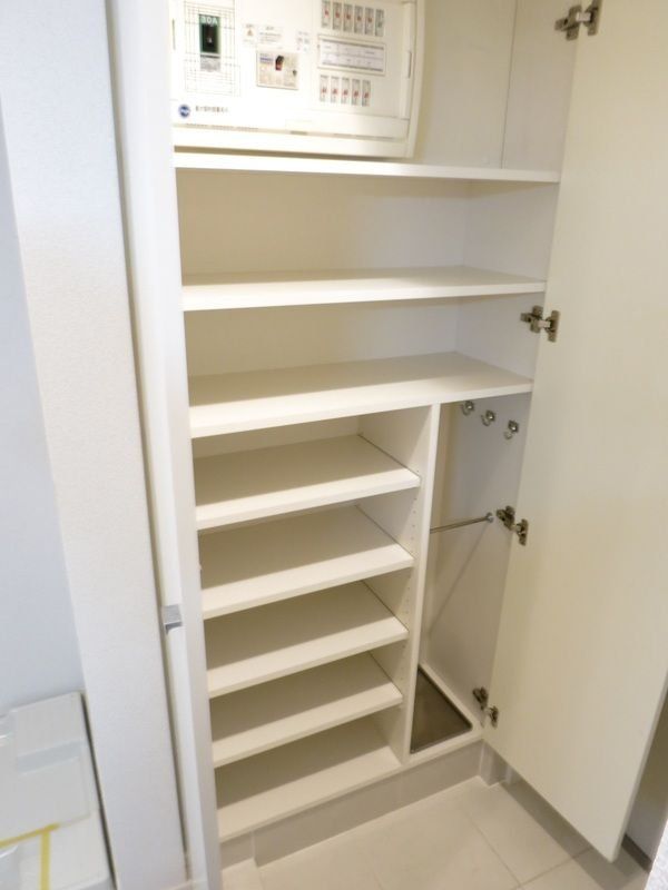 玄関　★シューズインクローゼット★